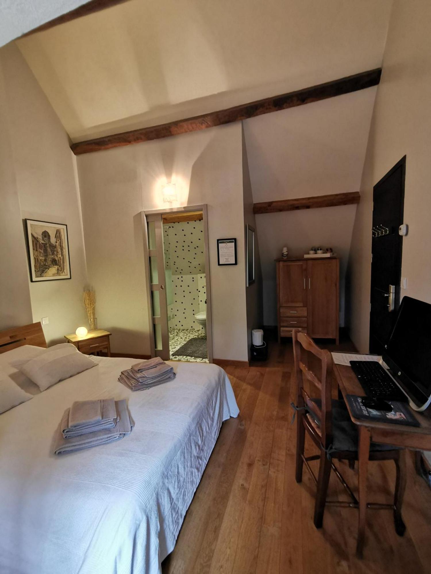 Bed and Breakfast Le Petit Moulin Faverelles Номер фото