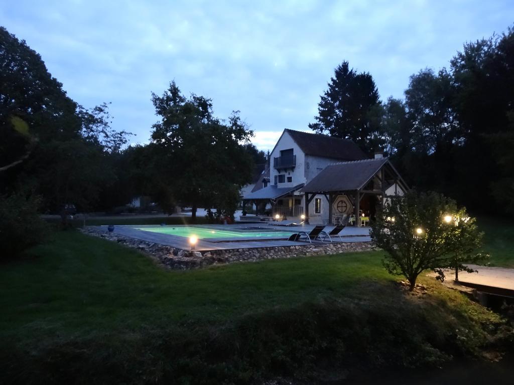 Bed and Breakfast Le Petit Moulin Faverelles Екстер'єр фото