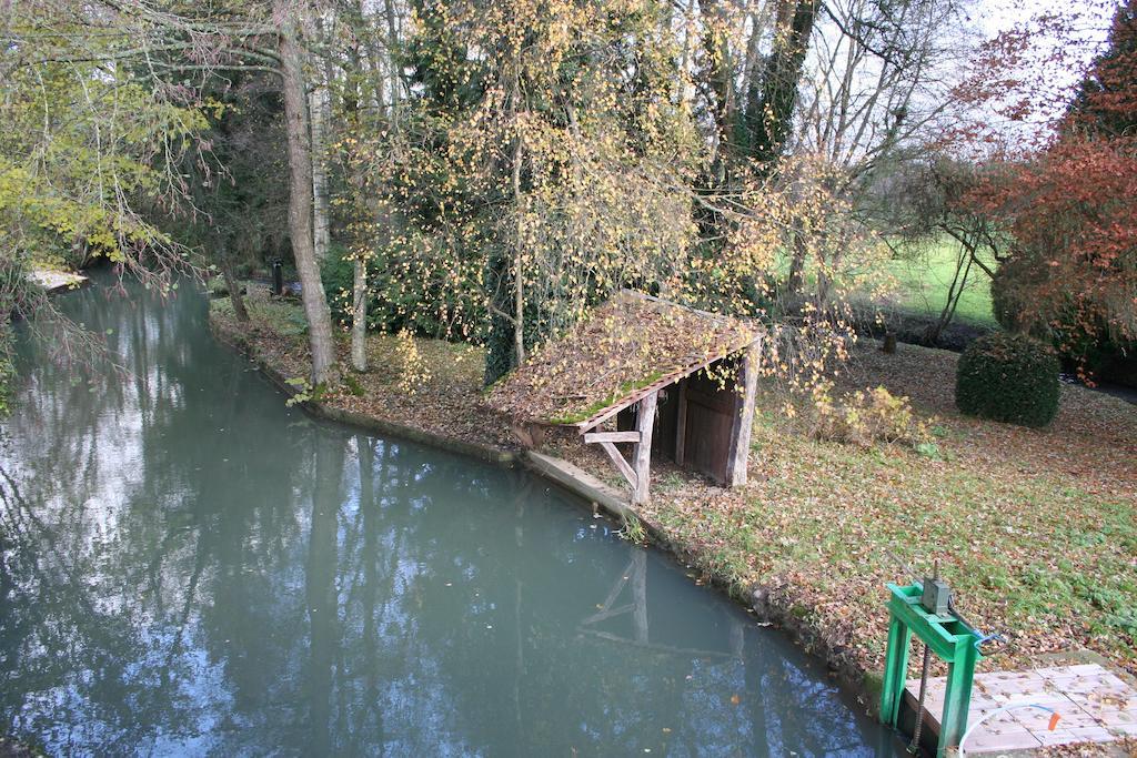 Bed and Breakfast Le Petit Moulin Faverelles Номер фото